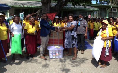 “ADVENTIST COMMUNITY SERVICES IN PORT MORESBY ARE DONATING TO THE 6-MILE POLY CLINIC AND GORDONS CLINIC IN NATIONAL CAPITAL DISTRICT